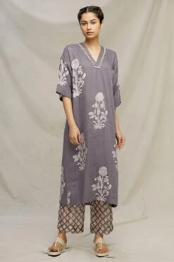 Myoho Grey Batik Printed Tunic Set