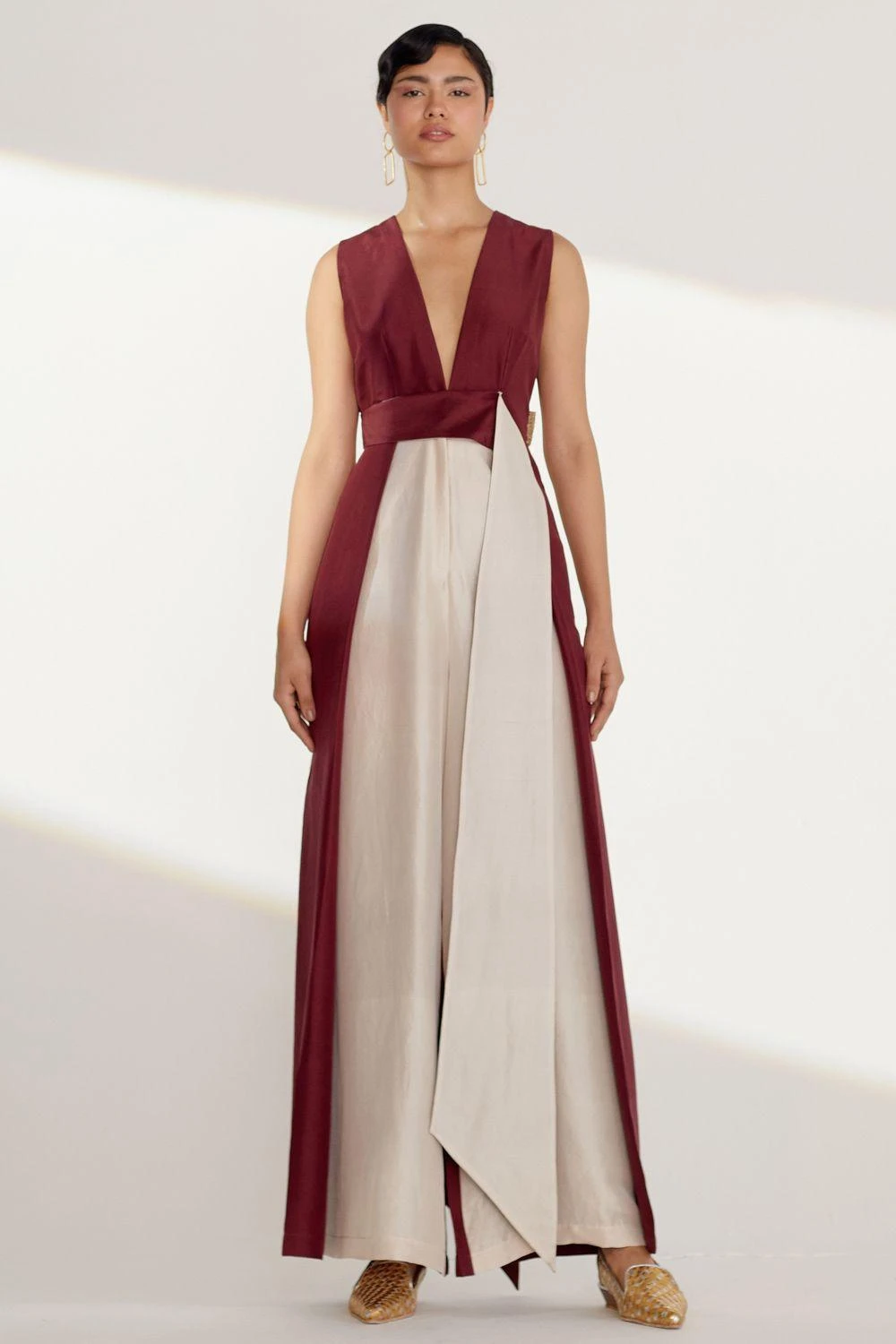 Twinkle Hanspal Colour Blocked Jumpsuit With Attached Belts 1 Twinkle Hanspal Colour Blocked Jumpsuit With Attached Belts