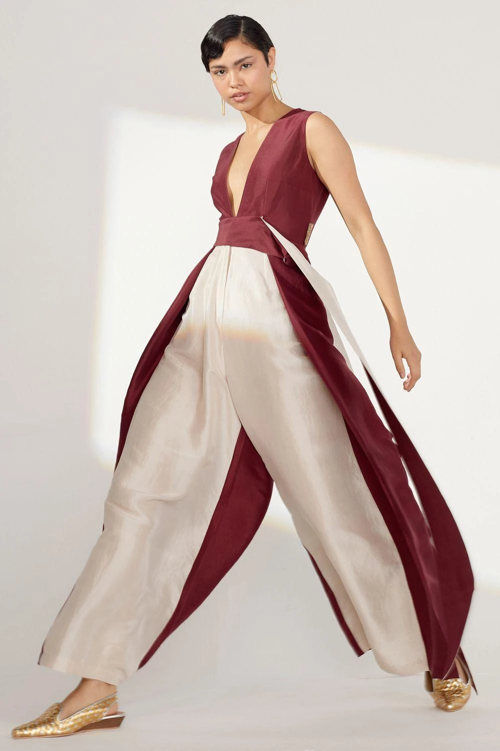 Twinkle Hanspal Colour Blocked Jumpsuit With Attached Belts 4 Twinkle Hanspal Colour Blocked Jumpsuit With Attached Belts - Image 4