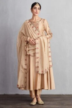 Torani Chandan Sufiya Kurta Set