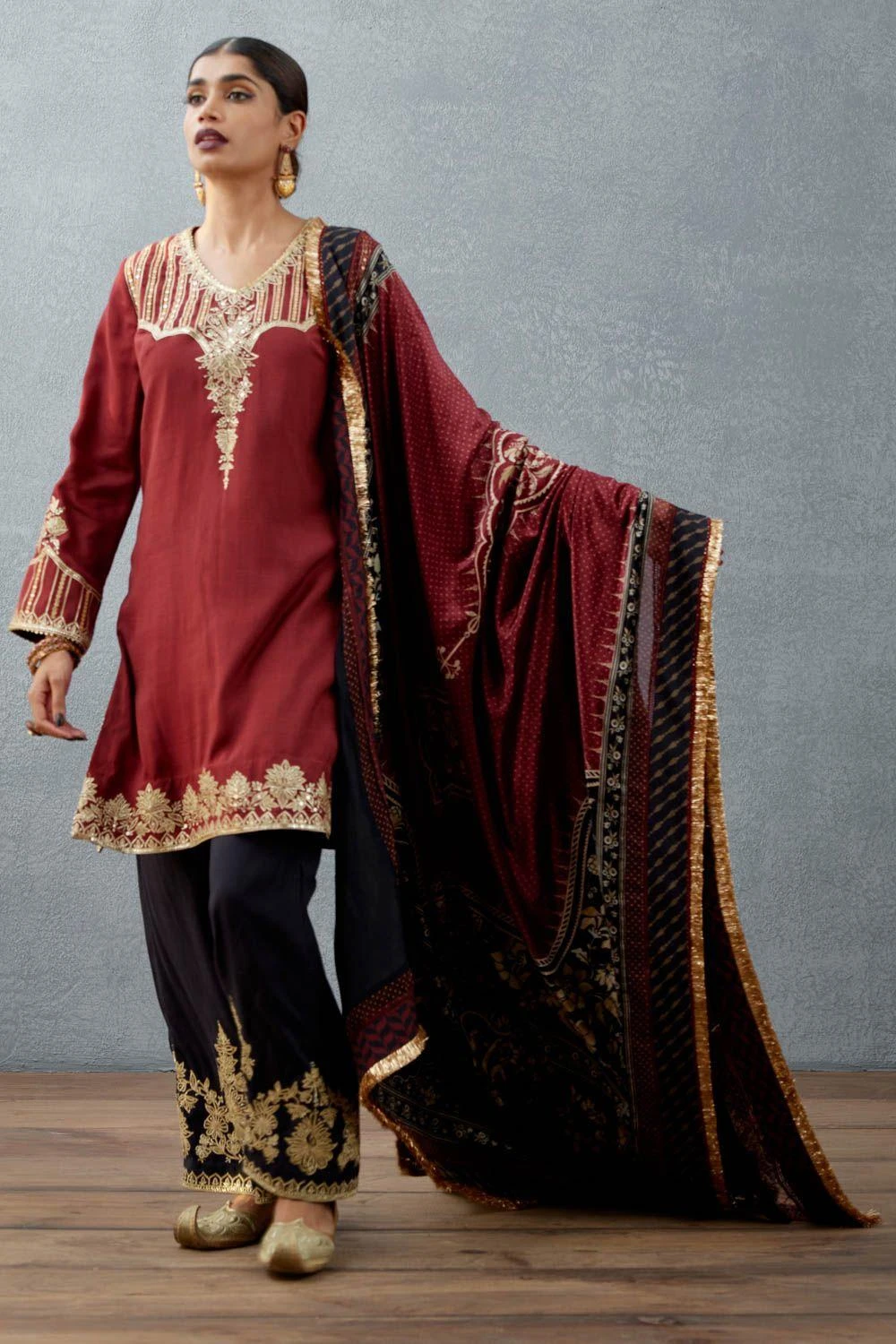 Torani Jet Black Bhagalpuri Printed Doshala 2 Torani Jet Black Bhagalpuri Printed Doshala - Image 2