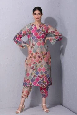 Echo Clothing Store -Echo Clothing Store vb pret 20 mor tp k 09 2